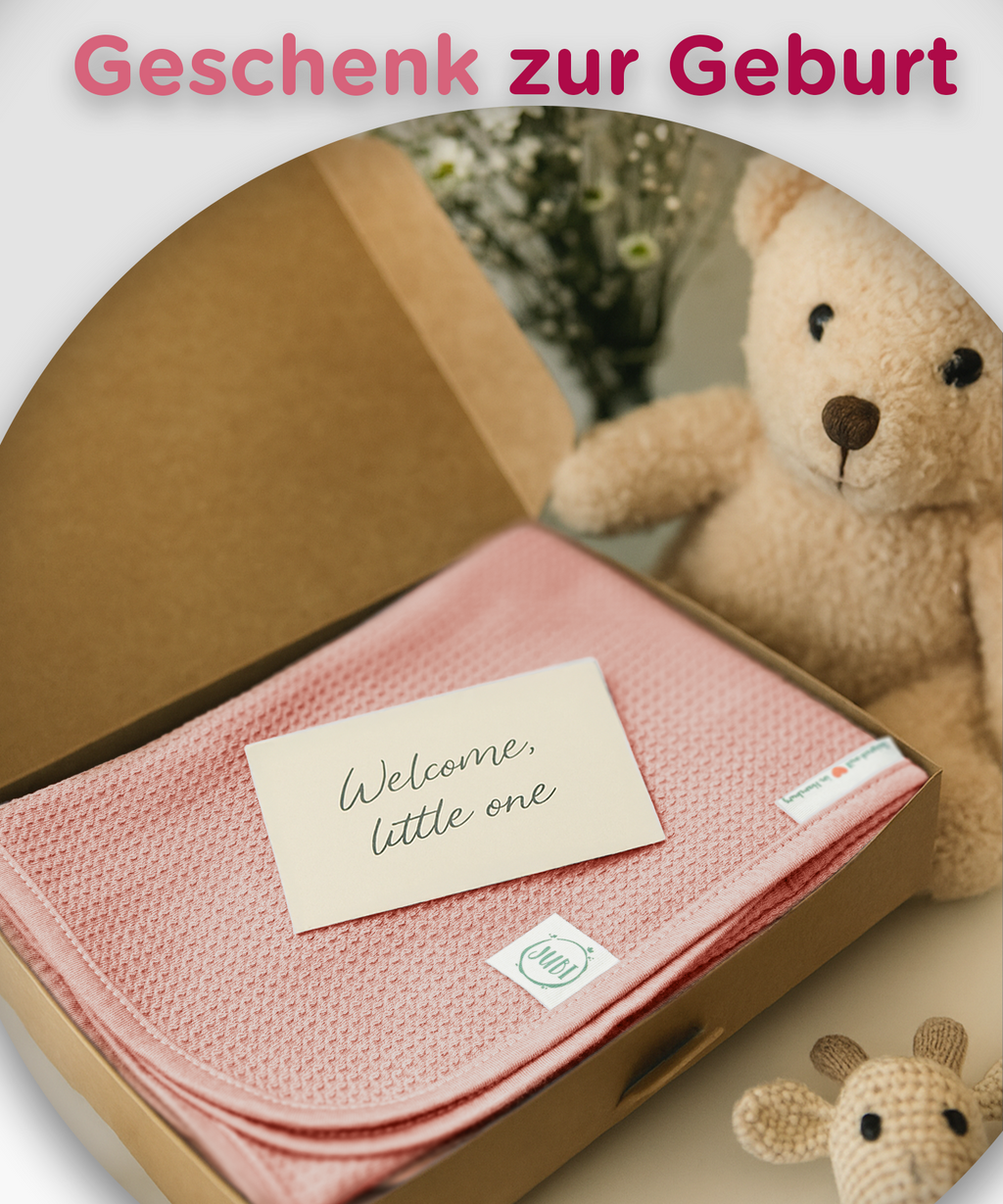 Babydecke als Geschenk zur Geburt rosa jubi