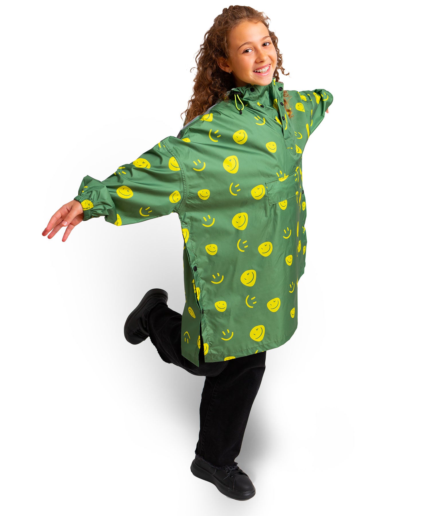 Wasserdichter Regenponcho für Kinder aus recyceltem Polyester von Jubi grün mit smiley